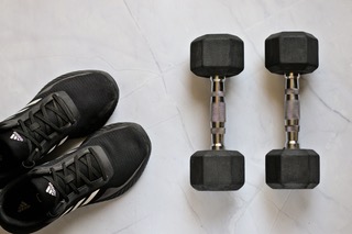 Tennis shoes and weights